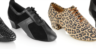 Πώς να επιλέξετε τα σωστά παπούτσια χορού Practice