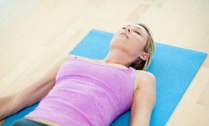 5 ασκήσεις yoga που καταπολεμούν την αϋπνία
